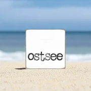 Ostsee, maritimer Holzblock im Shabby Chic